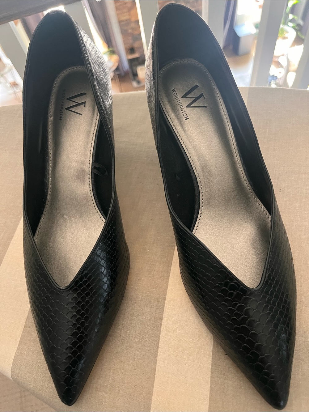 Worthington Black Textured Pointed-Toe Pumps